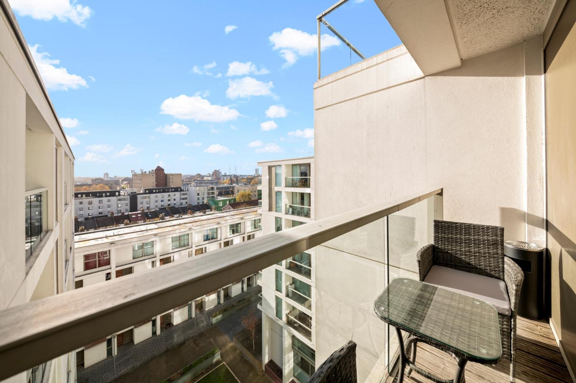 Londwell, Canary Wharf Skyline Balcony Suite 伦敦 外观 照片